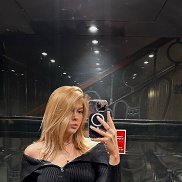 Angelina, 29 , 