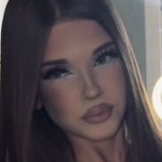 Вика, 18 лет, Москва Вика, 18 лет, Москва