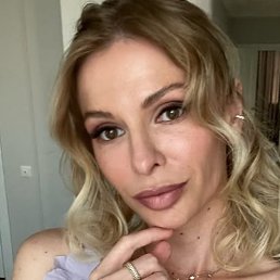 Vika, , 37 