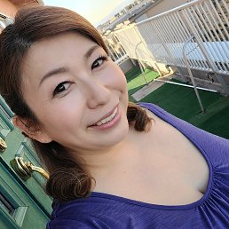 Yukari, 49, 