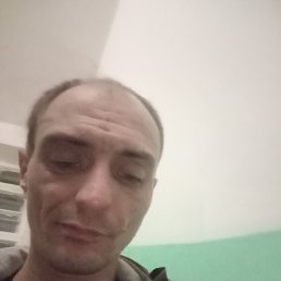 Ivan, 37, 