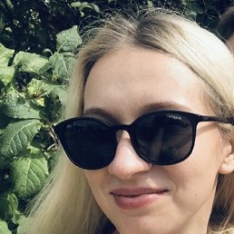 Polly, 23, 