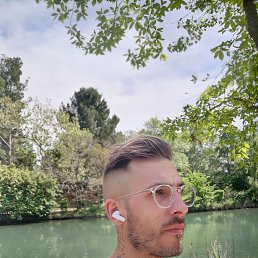 Emmanuel, 33, 
