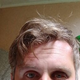 Sergio, 39, 