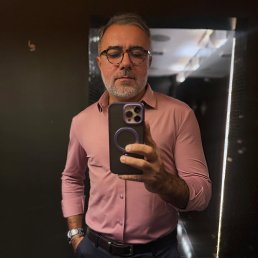 ������, 52 ����, ��������