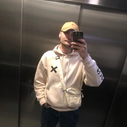 Vladislav, 26, 