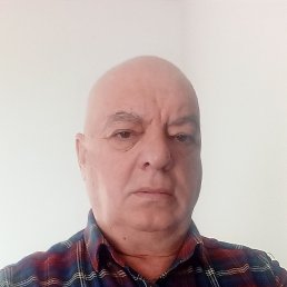 Vasile, 65, 
