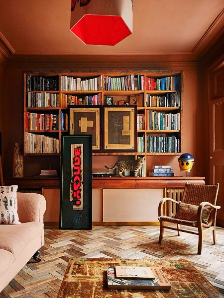 Современное искусство и жизнь в одном пространстве.Этот лондонский дом — не галерея, а уютное ... - 3