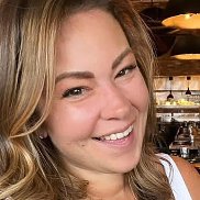 Amanda Mia Petrov, 32 ����, ������������