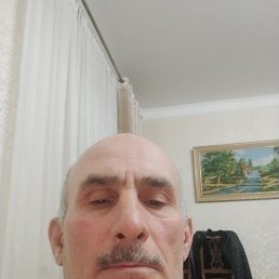 �����, 53 ����, ���������