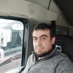 Sodiq, 34, 