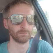 Denis, 39 , 