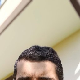 Jahongir, 32, 