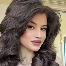 Amaliya, , 20 