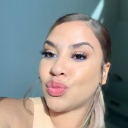 Eva Cano, 33 ����, �����������