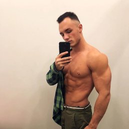 Maks, , 28 
