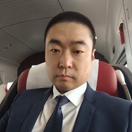 Maks, 41, 
