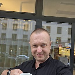 Vladyslav, 38, 