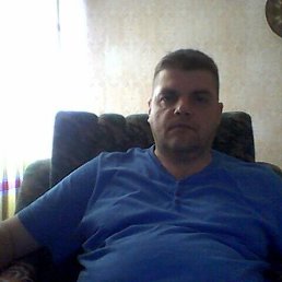 Alex, 46, 