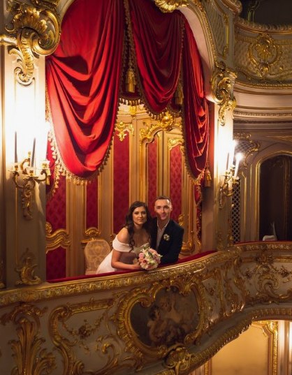 Мой сон.. Таланты в Мариинский прибывали, Народ загадочно молчал. Приезда их не ожидали, Но я по ... - 2