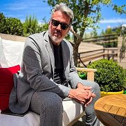 Anton, 63 , -