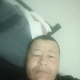 Ali, 35, 