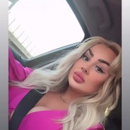 Jeanne, 34, 
