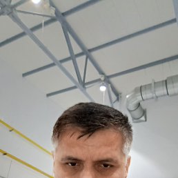 Sash, 44, 