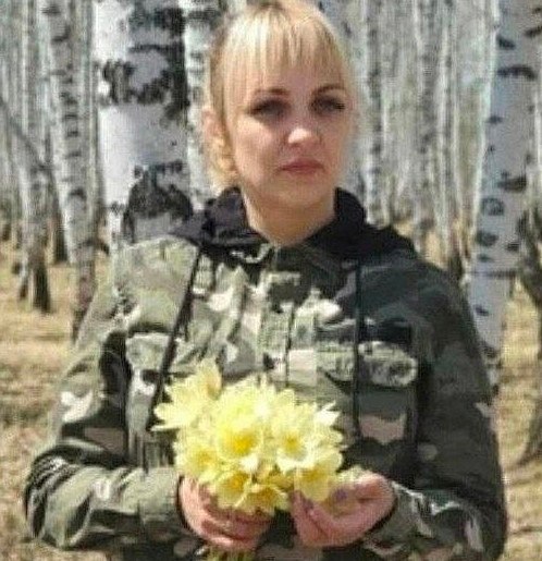 37-летняя мама из Заозерного, Красноярского края, Олеся Диденко, решила стать добровольцем ...