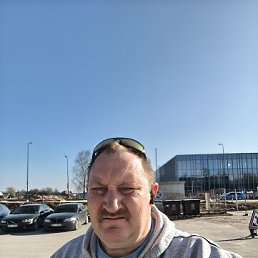 Sergej, 53, 