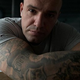 Eugene, 37, 