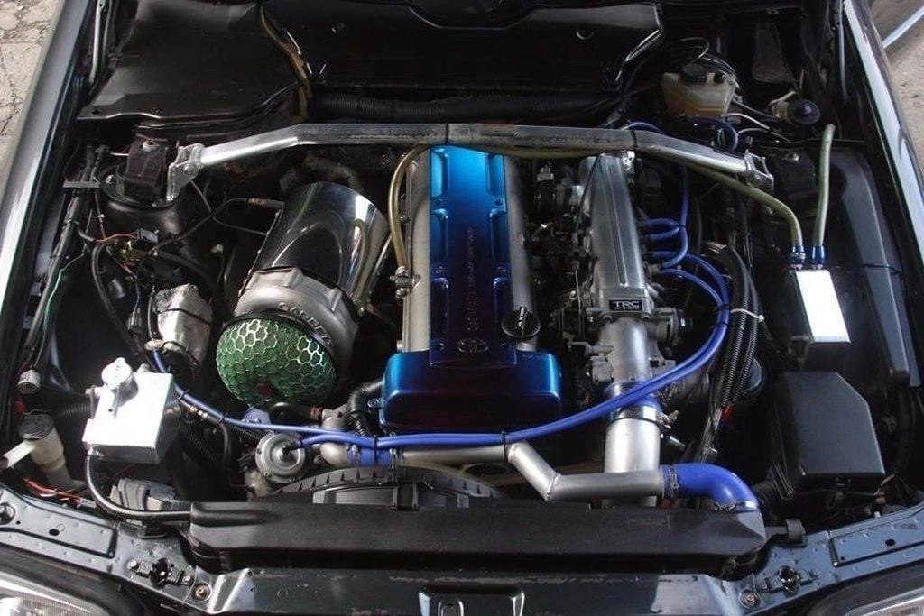 �������� Mercedes-Benz SL500 (R129) ����� ��������� ����� �� 600 ��� 2JZ �� Toyota Supra. ��� ��� ... - 4