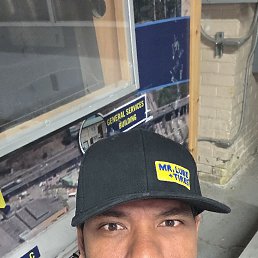 Niju, 33, 