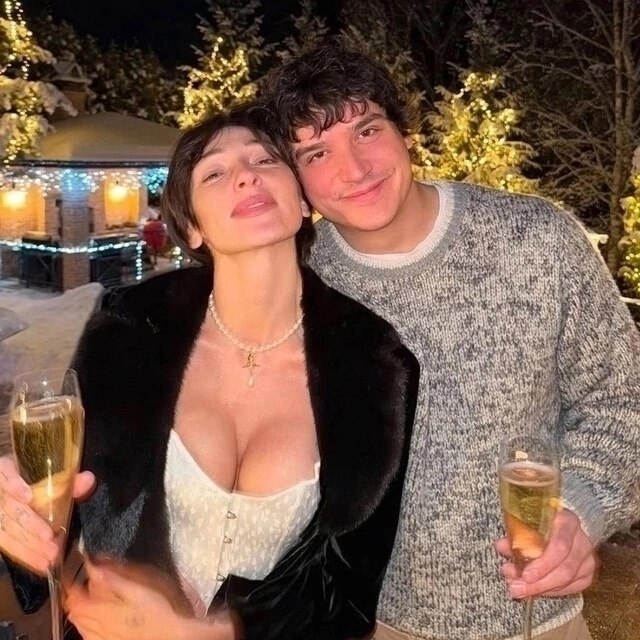        , ,  ,     ...