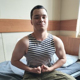 NestoRJr, 21, -