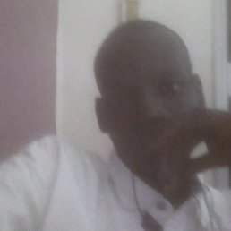 Dongo, 32, 