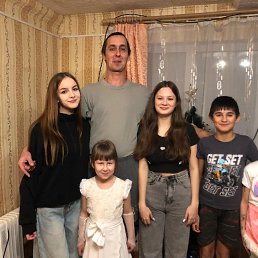 ����������, 37 ���, ����