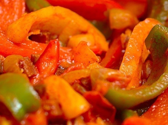 ТОП-16 лучших рецептов вкусного лечо.1 Лечо из болгарского перца2 Лечо «Семейное»3 Лечо с морковью4 ... - 5